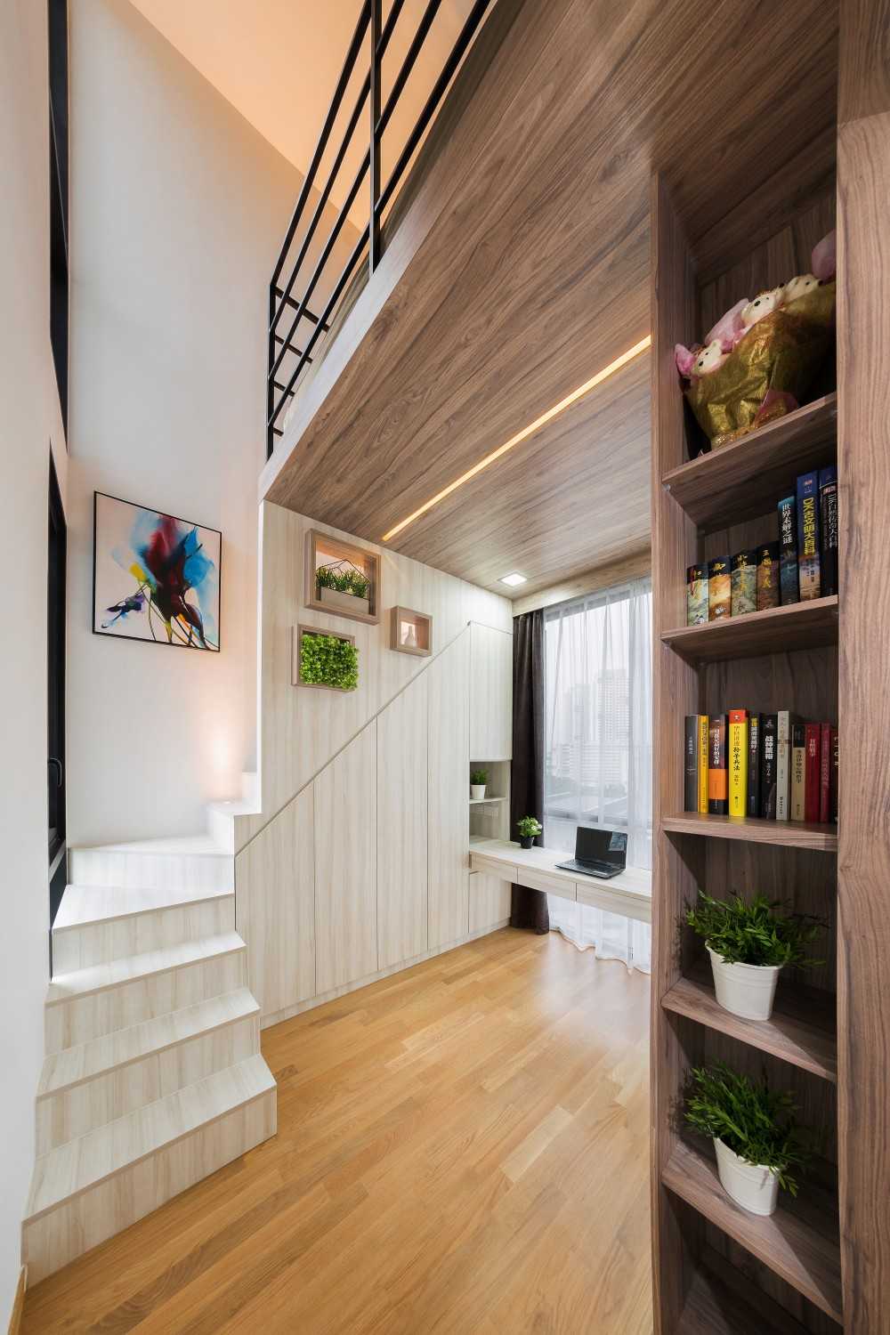 Modern Study with Bookshelf and Desk