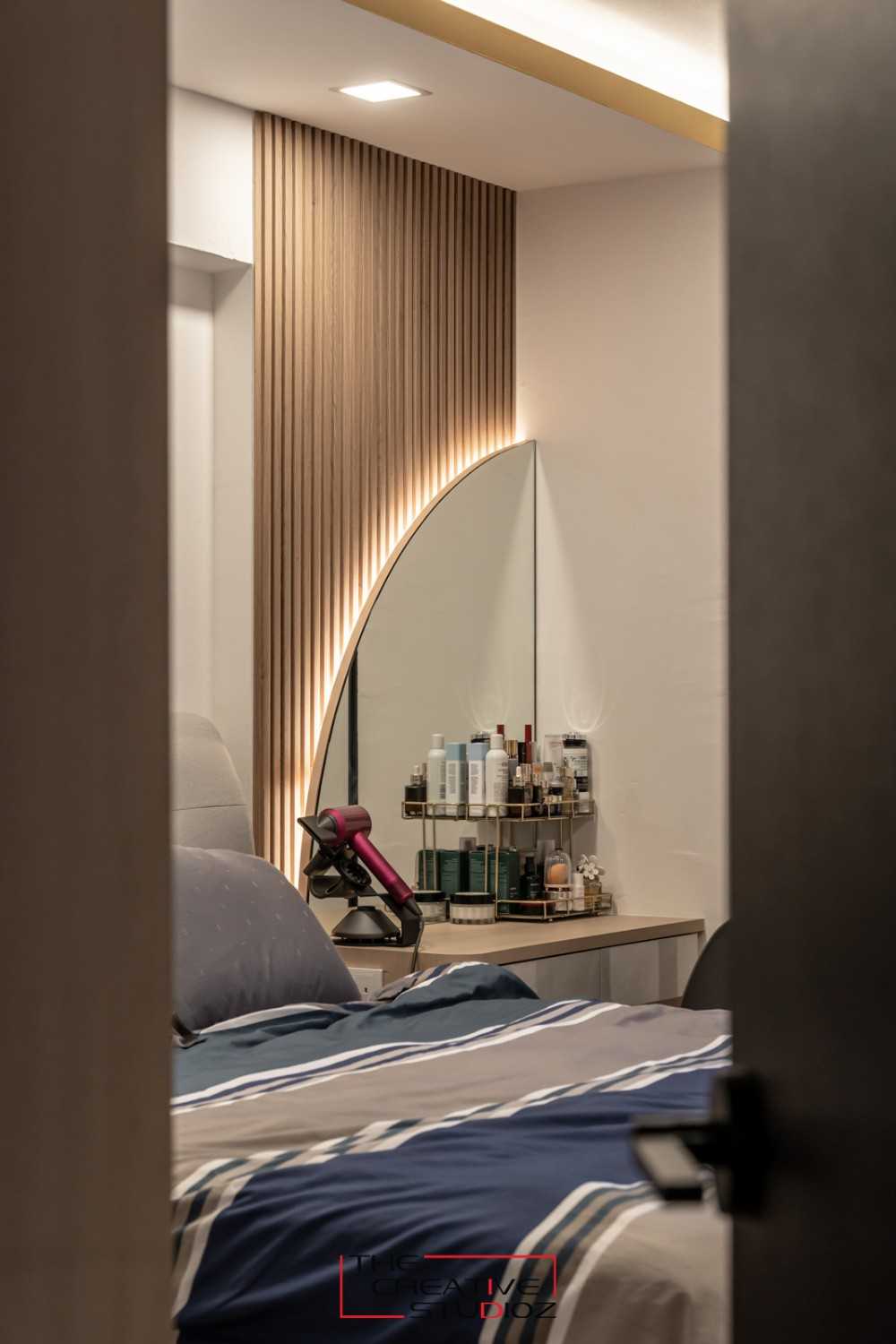 Modern Bedroom with Cove Lighting and Downlights