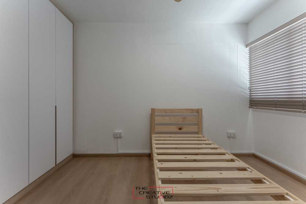 Scandinavian Bedroom with Vinyl Flooring and Wardrobe
