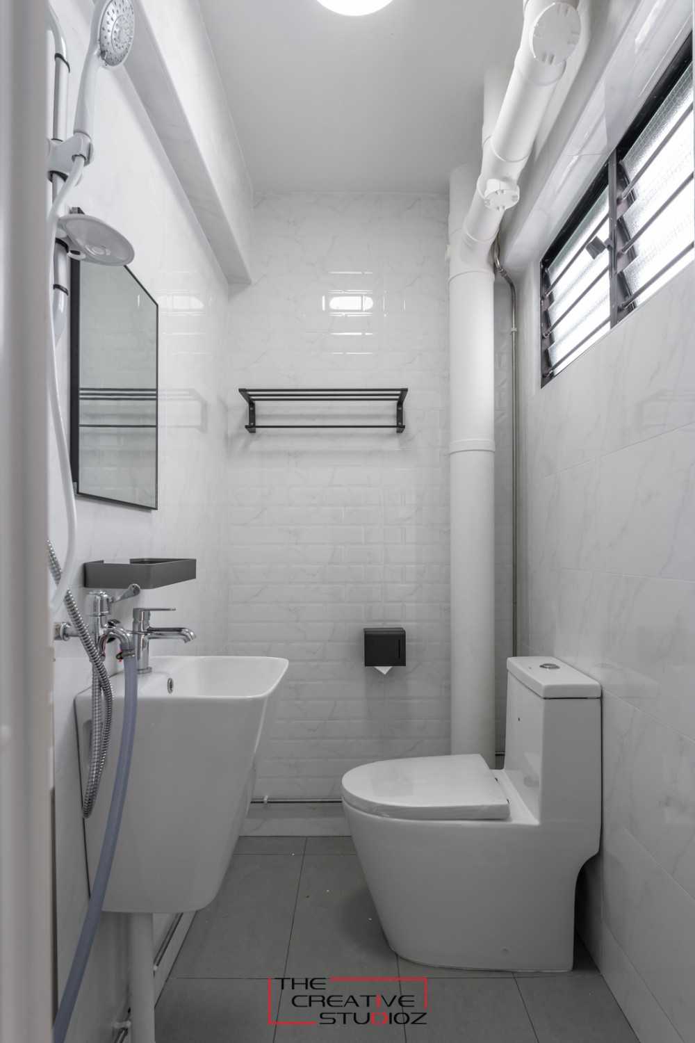Scandinavian Bathroom with Homogeneous Tiles and Mirror