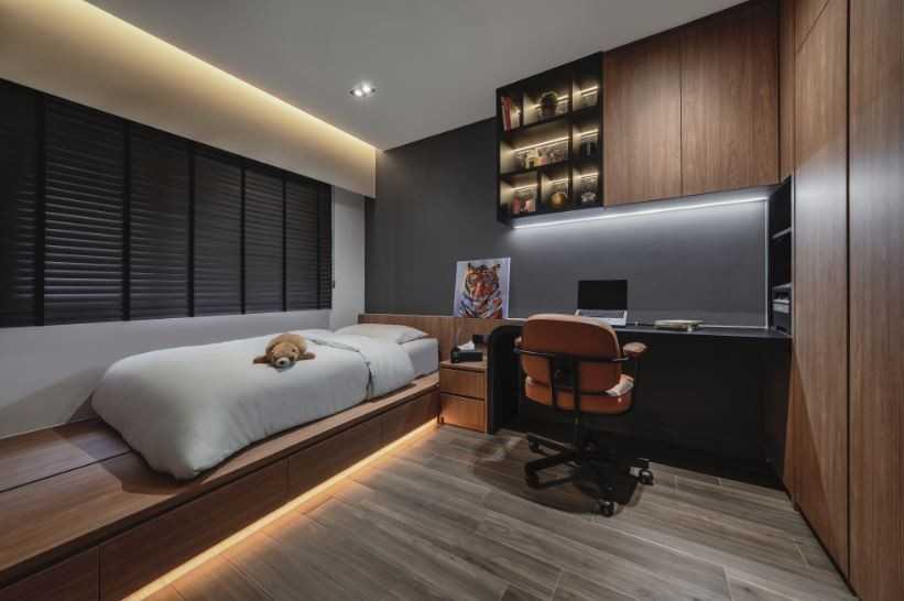 Contemporary Bedroom with Platform Bed and Built-in Bed