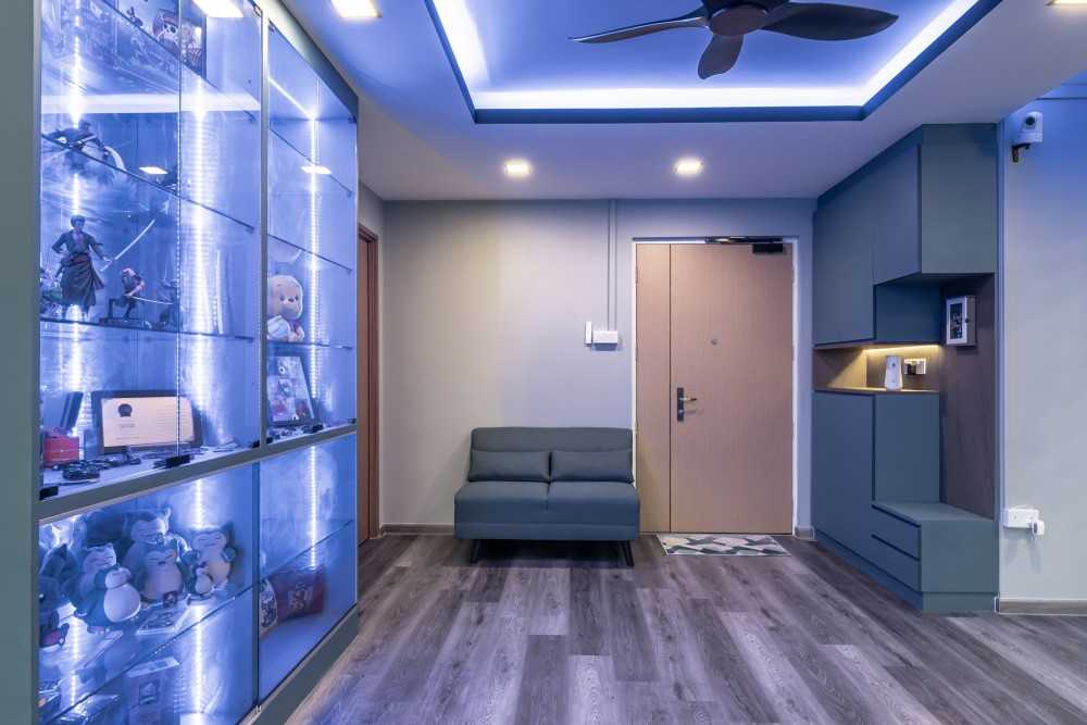 Modern Living Room with Settee and Vinyl Flooring