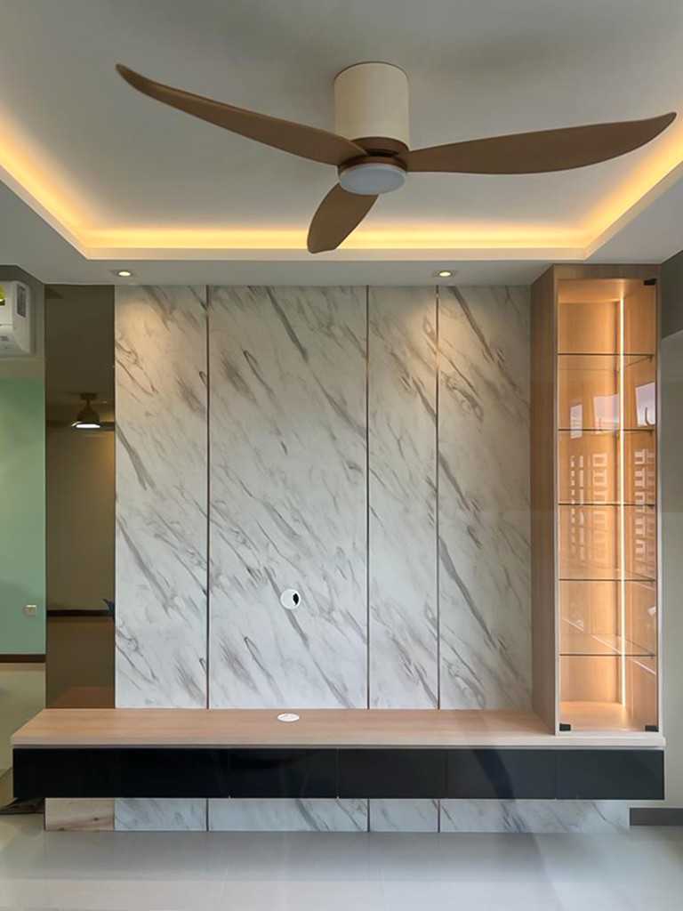 Scandinavian Kitchen with Feature Wall and Paintings