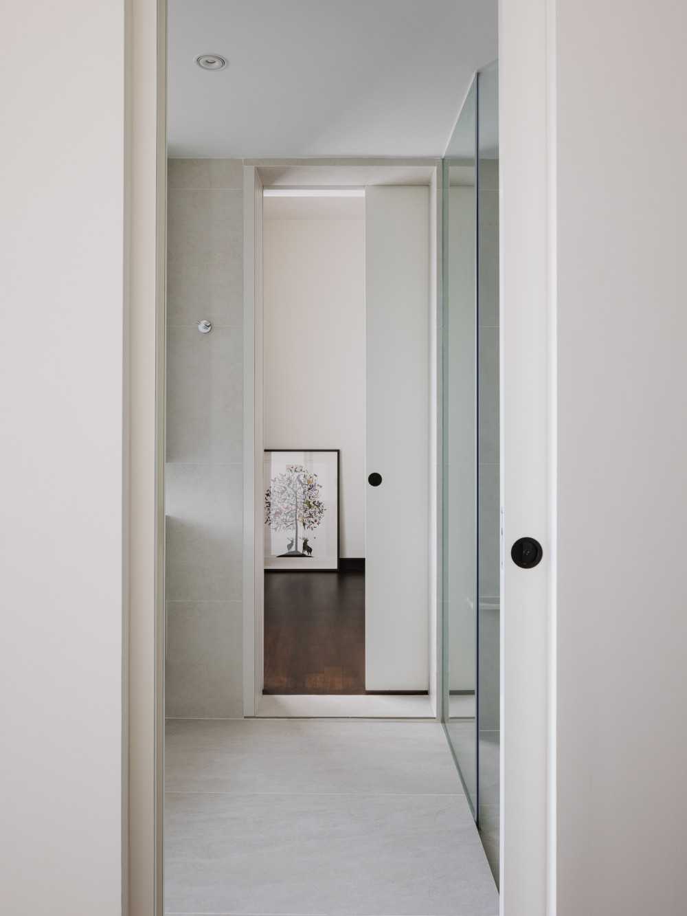 Contemporary Bedroom with Artwork and Shower Screen