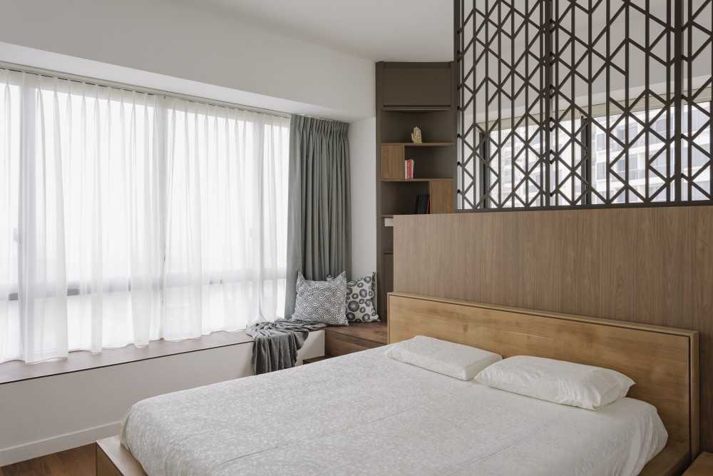 Modern Bedroom with Feature Wall and Bay Window