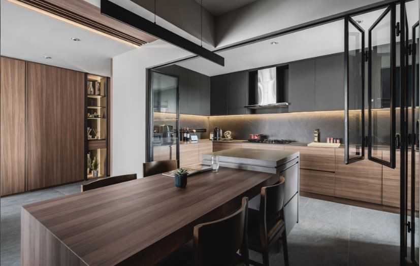 Contemporary Kitchen with Countertop and Kitchen Island