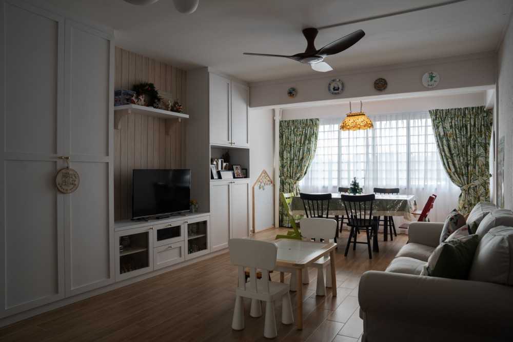 Transitional Living Room with Vinyl Flooring and Feature Wall