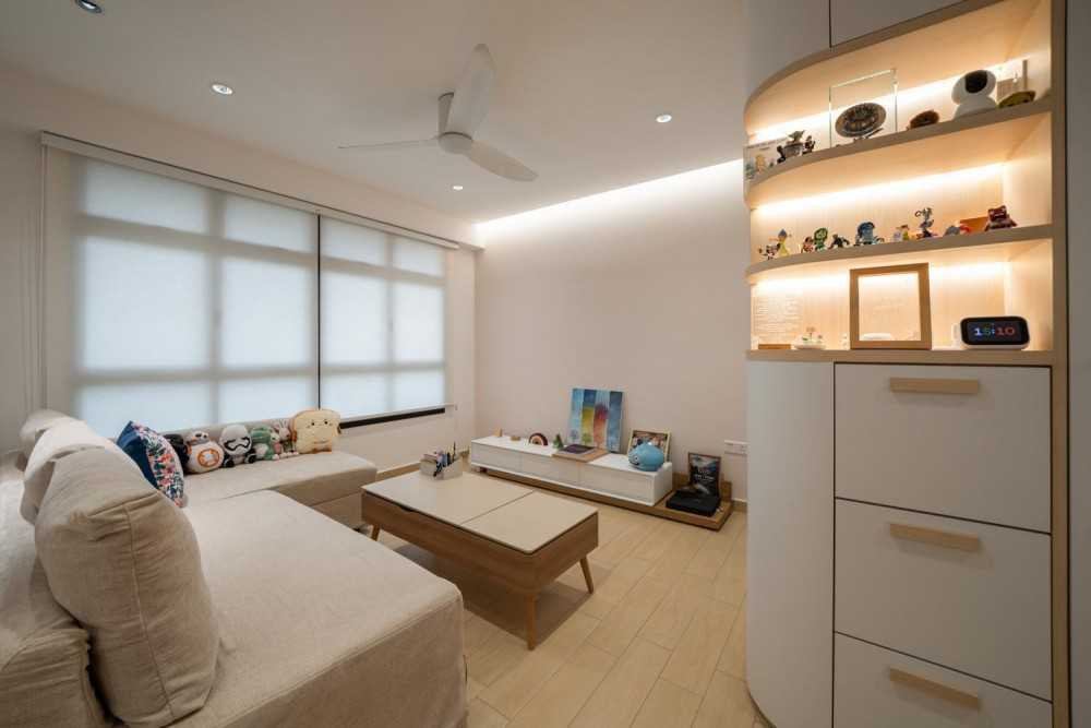 Scandinavian Living Room with Vinyl Flooring and Wood Flooring