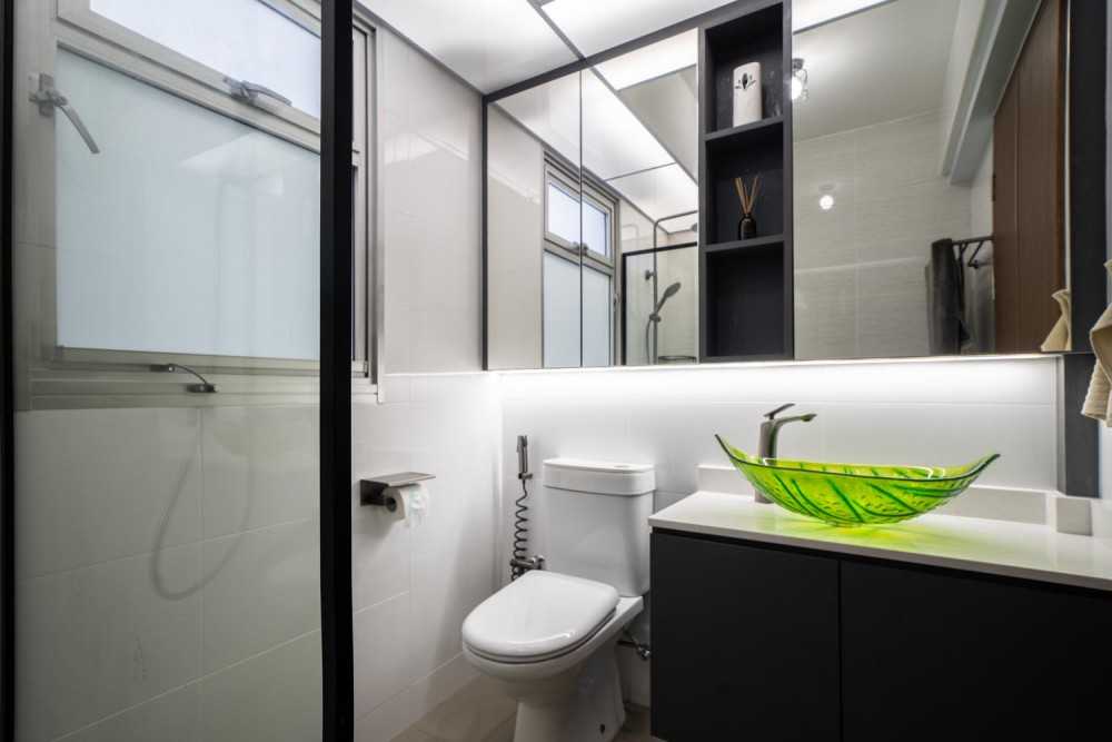 Contemporary Bathroom with Wood Flooring and Mirror
