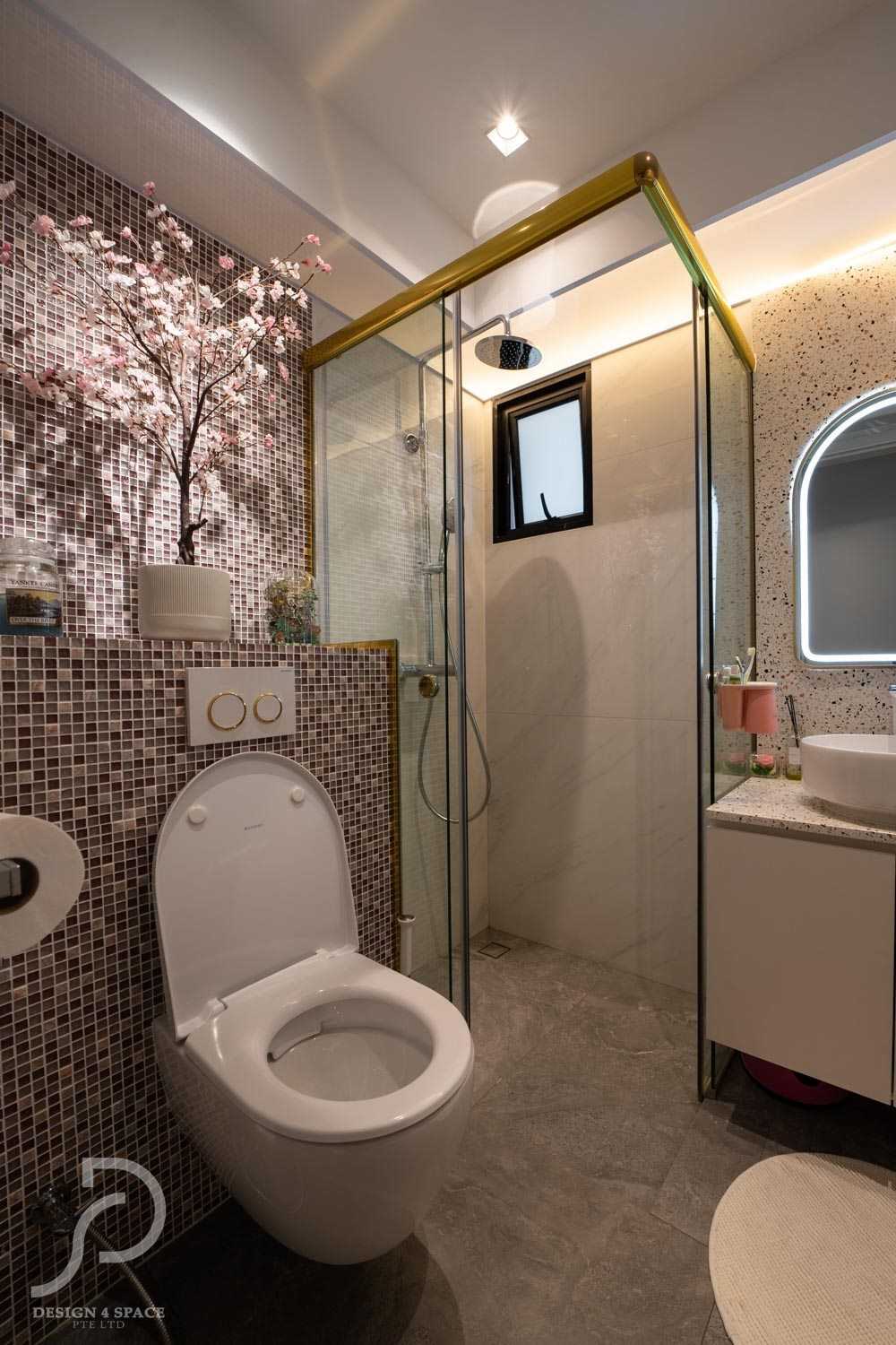 Modern Bathroom with Countertop and Vinyl Flooring