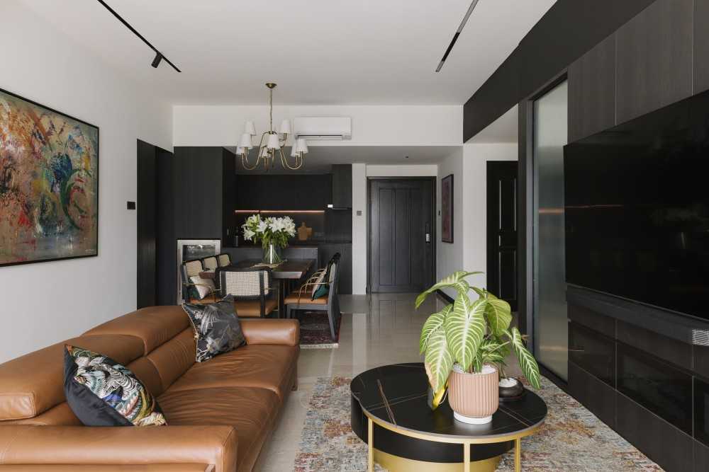 Modern Living Room with Carpet and Sofa