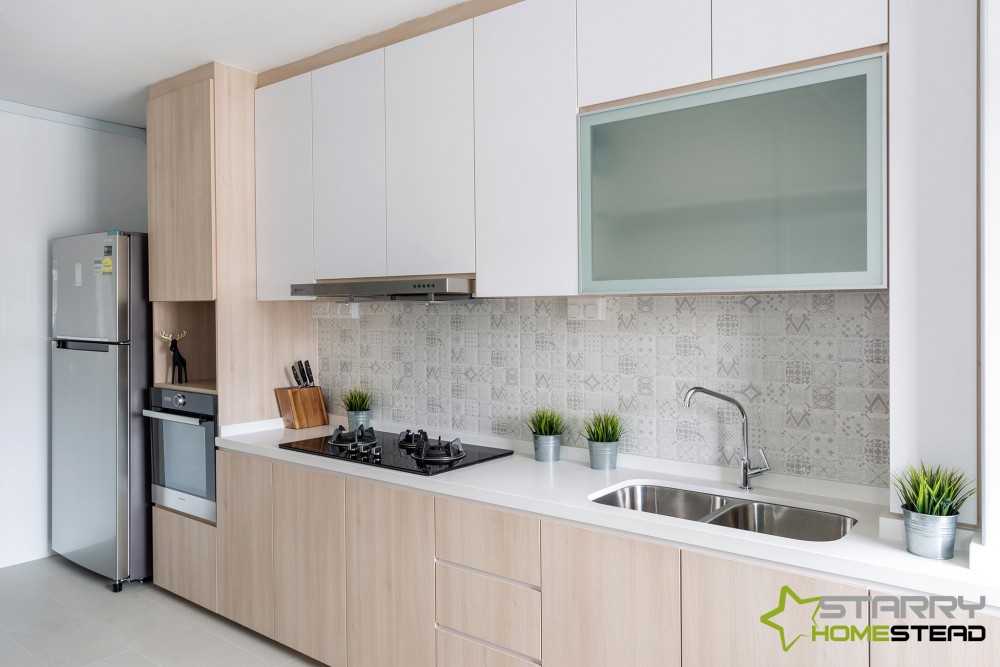 Modern Kitchen with Kitchen Accessories and Kitchen Cabinets