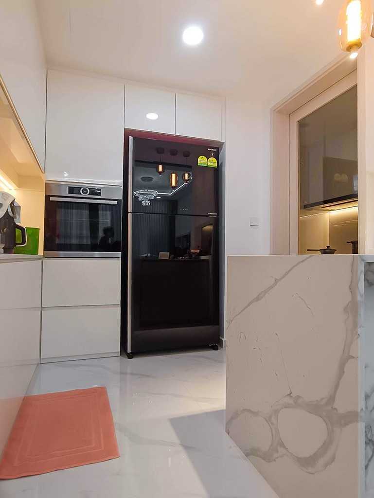 Modern Kitchen with Kitchen Accessories and Kitchen Tap
