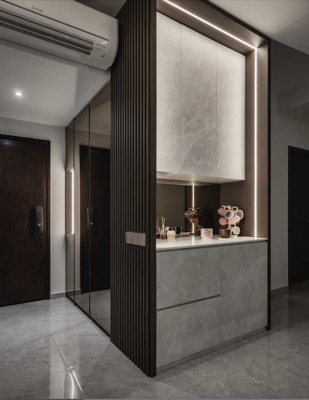 Contemporary Entryway with Mirror and Shoe Rack
