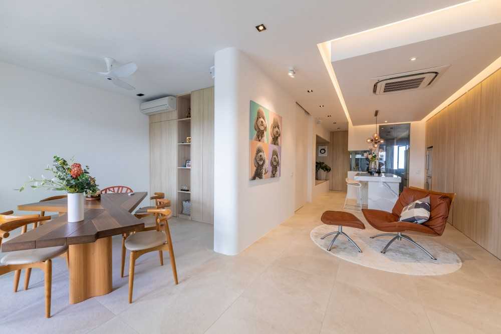 Modern Living Room with Drop Ceiling and Ceiling Light