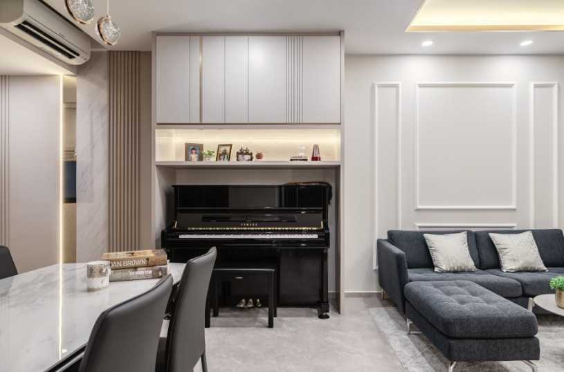 Modern Living Room with Homogeneous Tiles and Feature Wall