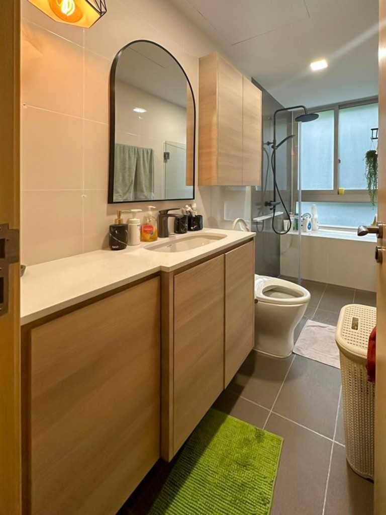 Scandinavian Bathroom with Mirror and Shower Screen
