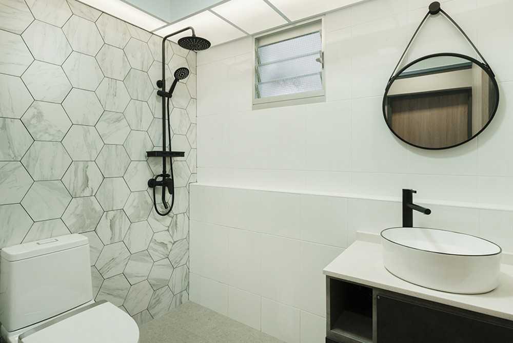 Scandinavian Bathroom with Countertop and Mirror