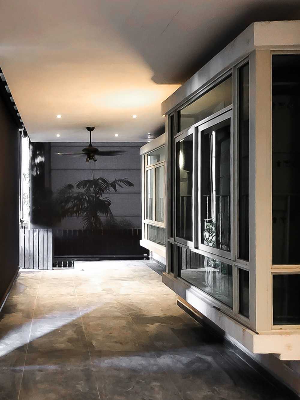 Modern Balcony with Bay Window and Window Grille