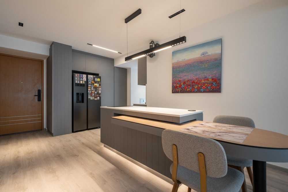 Modern Kitchen with Open Kitchen and Breakfast Counter