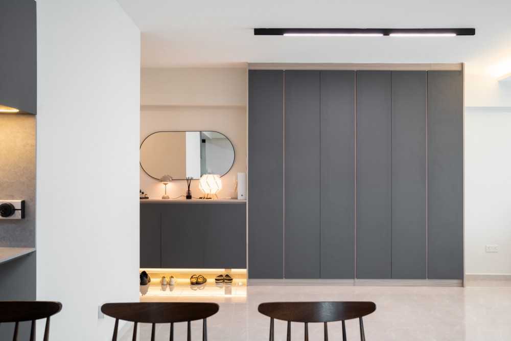 Contemporary Living Room with Homogeneous Tiles and TV Console