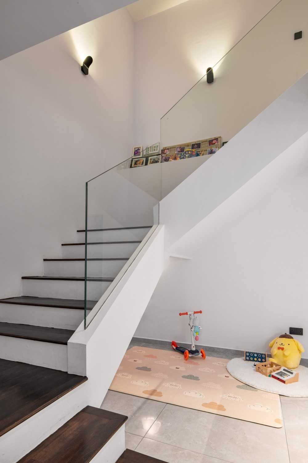 Contemporary Mezzanine with Loft and Open Storage