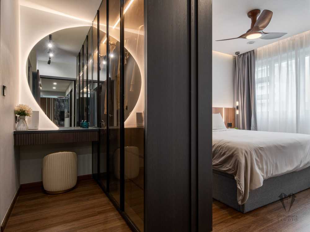 Contemporary Bedroom with Wardrobe and Sliding Wardrobe