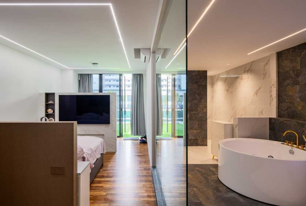 Contemporary Bathroom with Countertop and Homogeneous Tiles