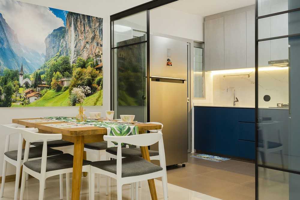 Contemporary Kitchen with Countertop and Open Kitchen