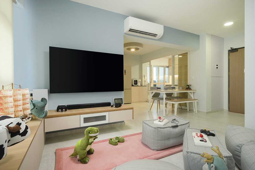 Contemporary Living Room with Settee and Homogeneous Tiles