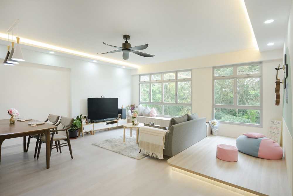 Contemporary Living Room with Settee and Vinyl Flooring