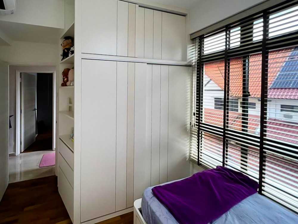Scandinavian Bedroom with Wardrobe and Sliding Wardrobe