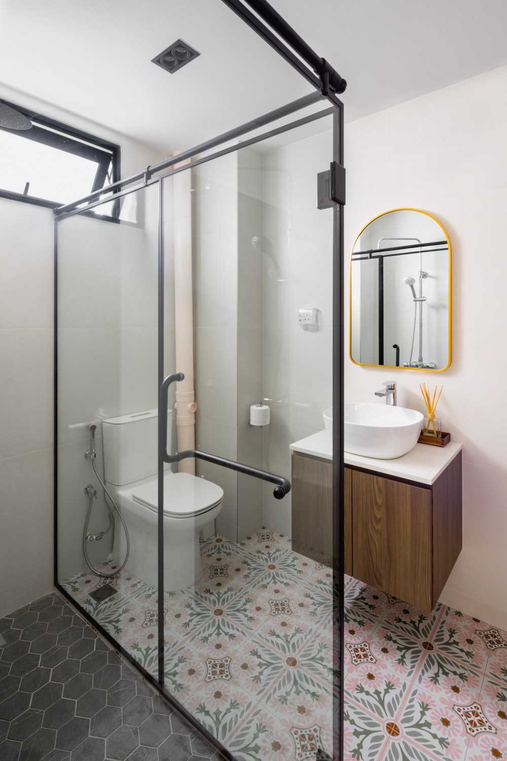 Scandinavian Bathroom with Mirror and Shower Screen
