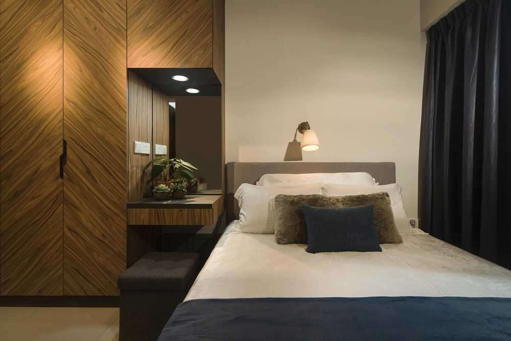 Contemporary Bedroom with Ceiling Light and Wardrobe