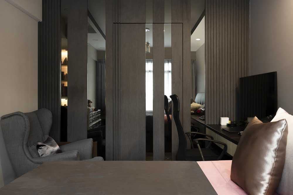 Contemporary Bedroom with Wardrobe and Downlights