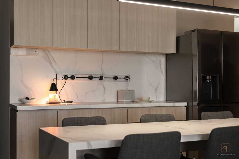 Contemporary Kitchen with Countertop and Kitchen Island
