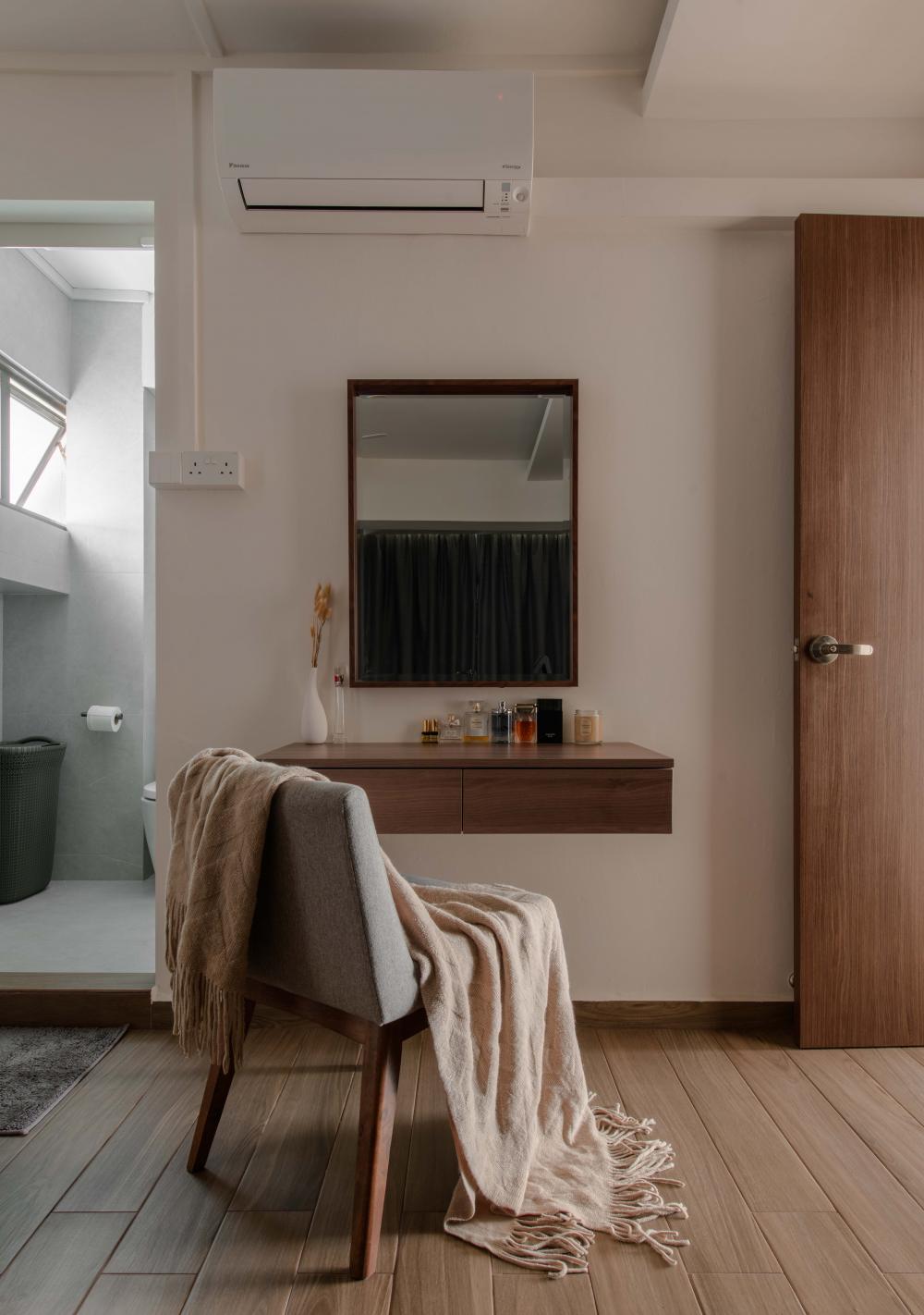 Minimalist Bedroom with Homogeneous Tiles and Mirror