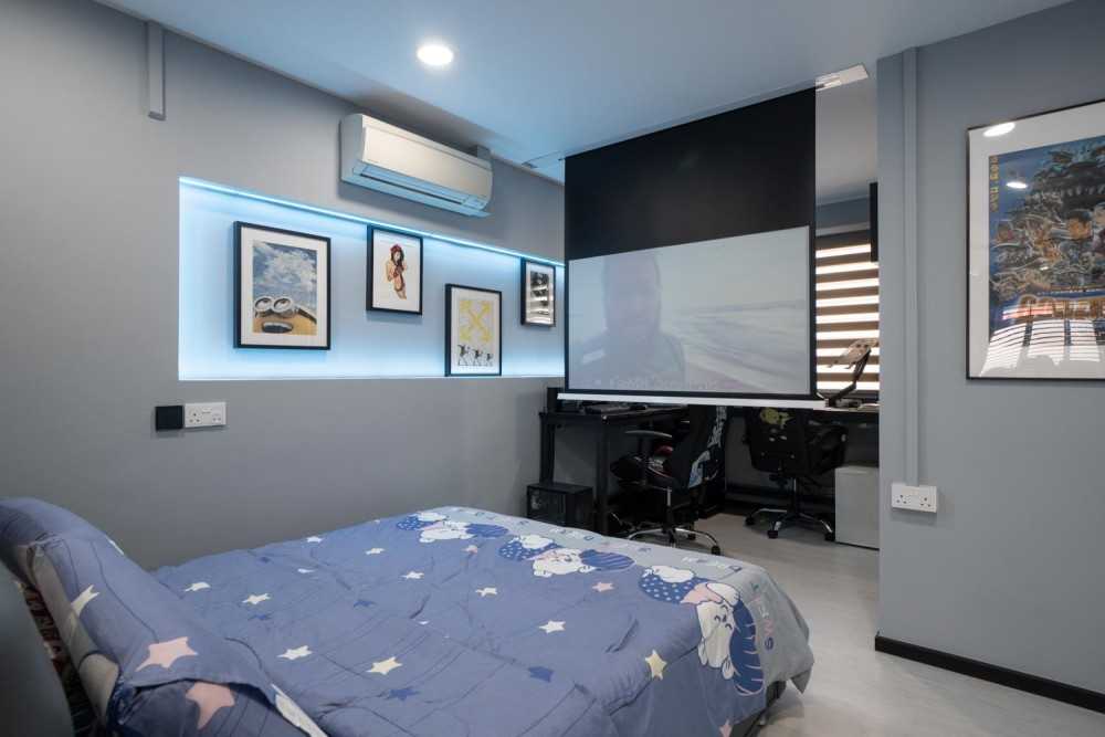 Contemporary Bedroom with Wardrobe and Sliding Wardrobe