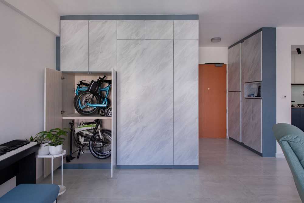 Contemporary Living Room with Storage Cabinets and Display Cabinets