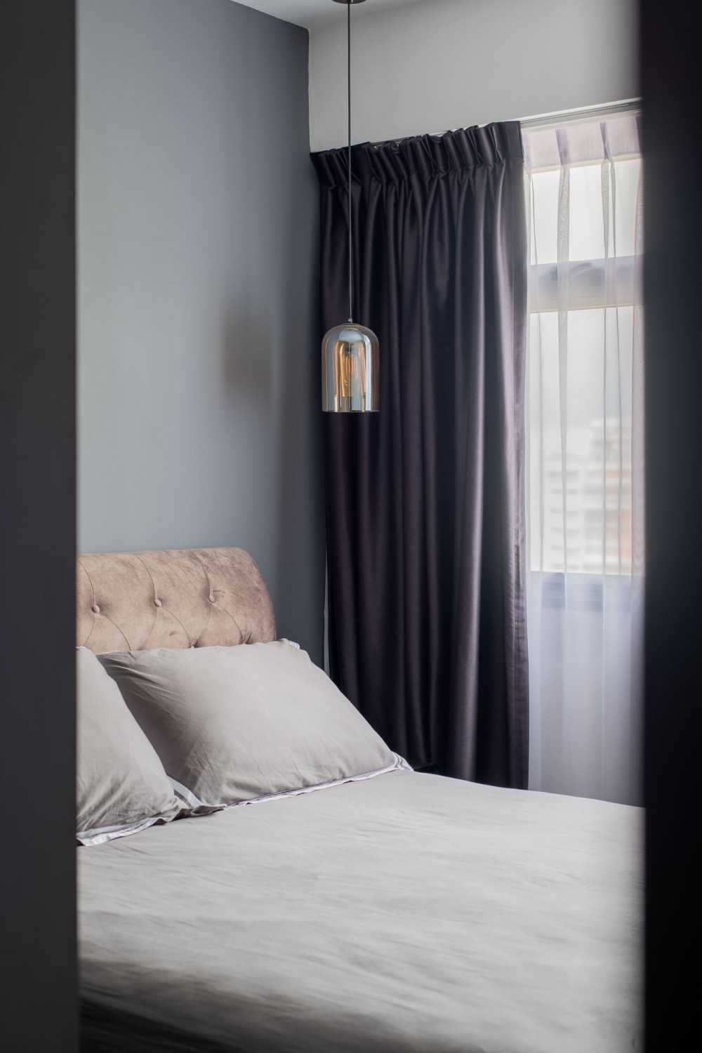 Modern Bedroom with Curtain and Bed