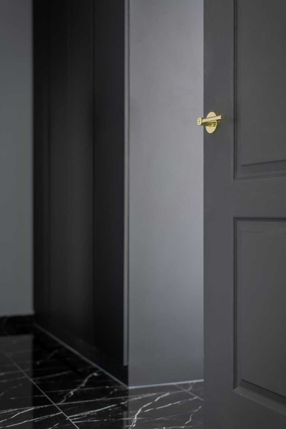 Modern Bedroom with Wardrobe and Closet