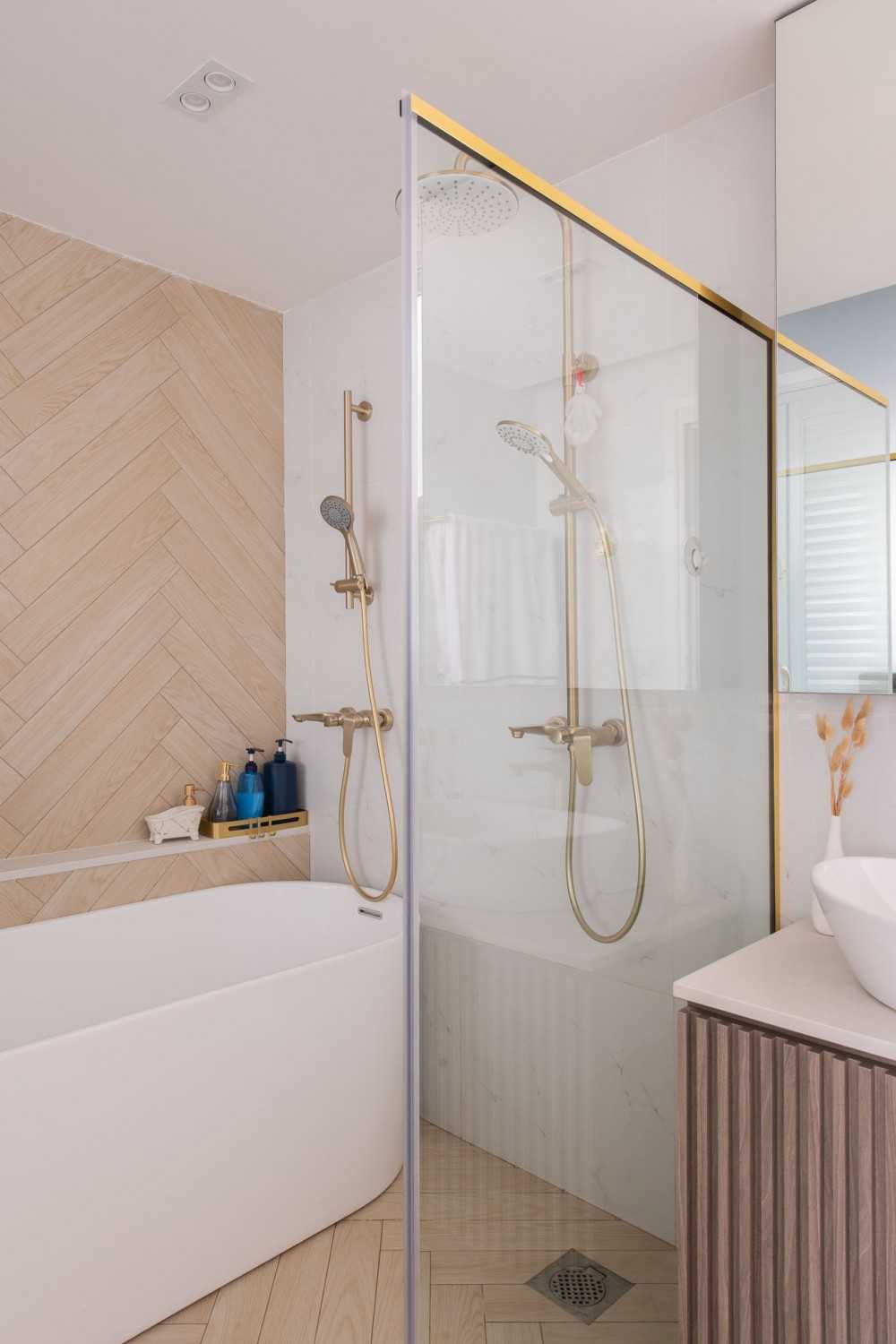 Contemporary Bathroom with Herringbone Tiling and Mirror