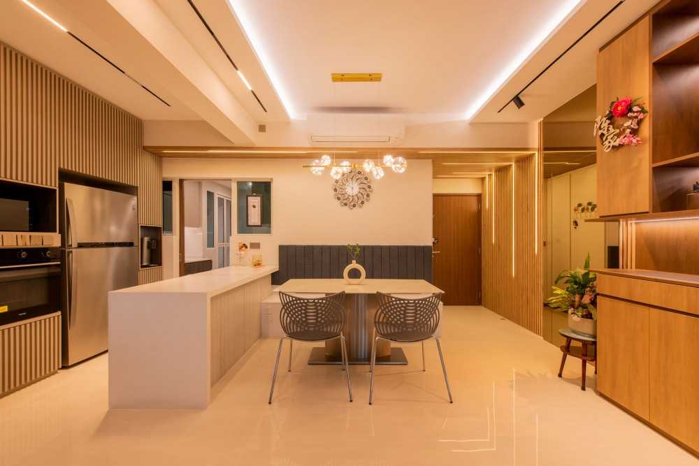 Contemporary Living Room with Mirror and Cove Lighting