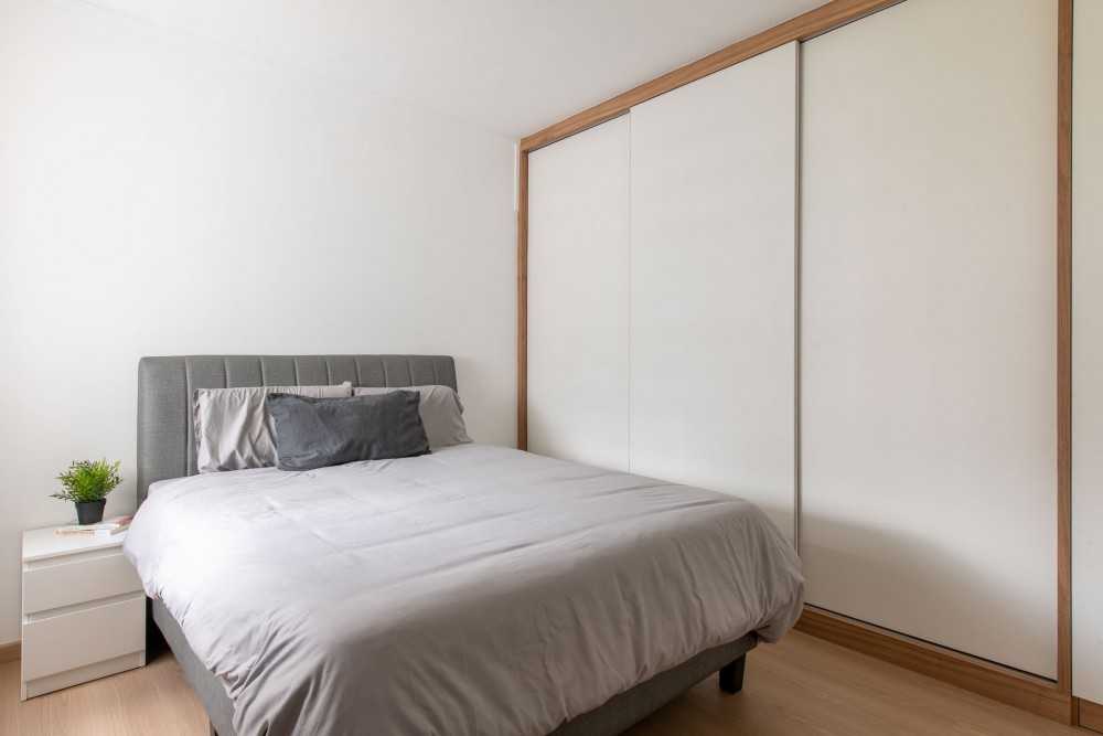 Scandinavian Bedroom with Wardrobe and Sliding Wardrobe