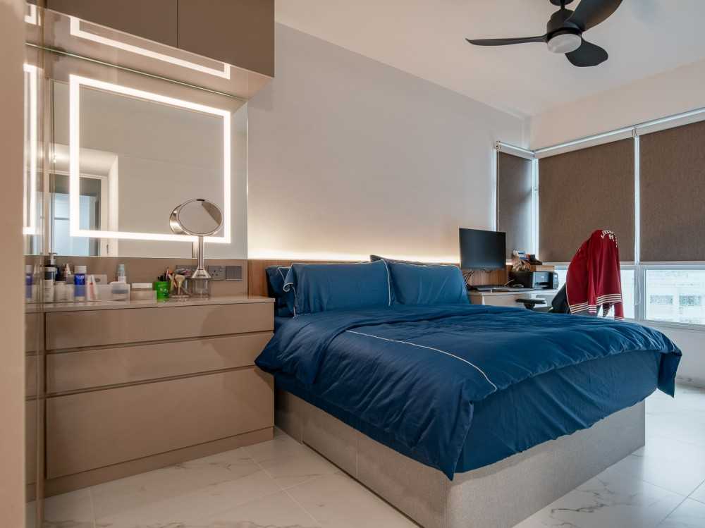 Scandinavian Bedroom with Homogeneous Tiles and Wardrobe