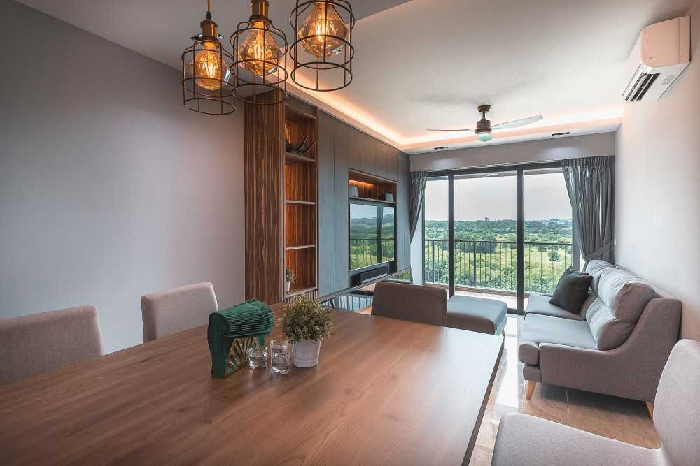 Contemporary Dining Room with Chandelier and Dining Table