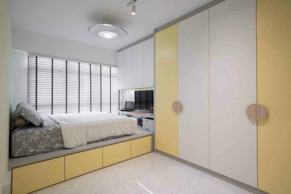 Modern Bedroom with Wood Flooring and Drop Light