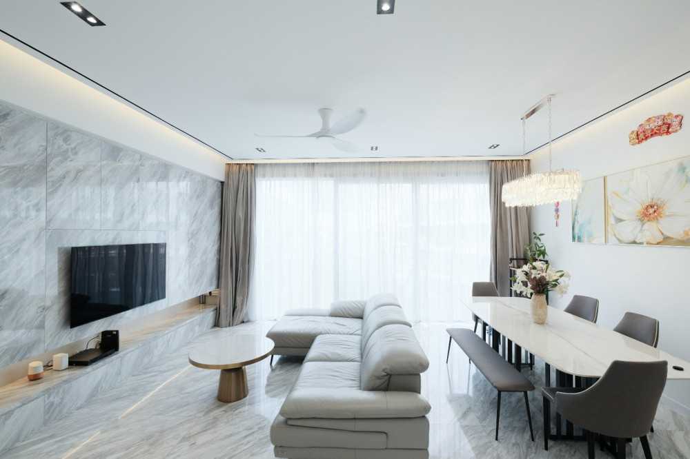 Modern Dining Room with Chandelier and Lighting