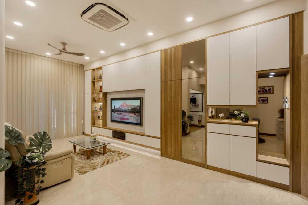 Modern Entryway with Mirror and Seating Bench