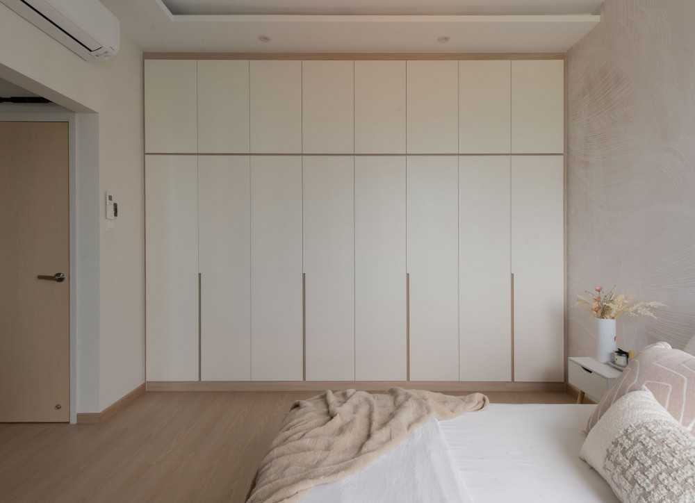 Scandinavian Bedroom with Cove Lighting and Wardrobe